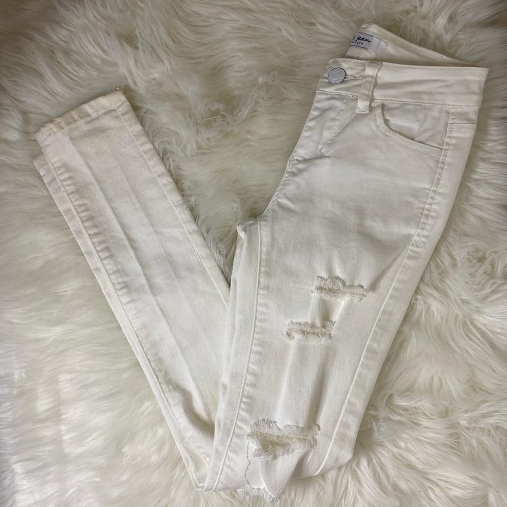 Ripped Skinny Jeans